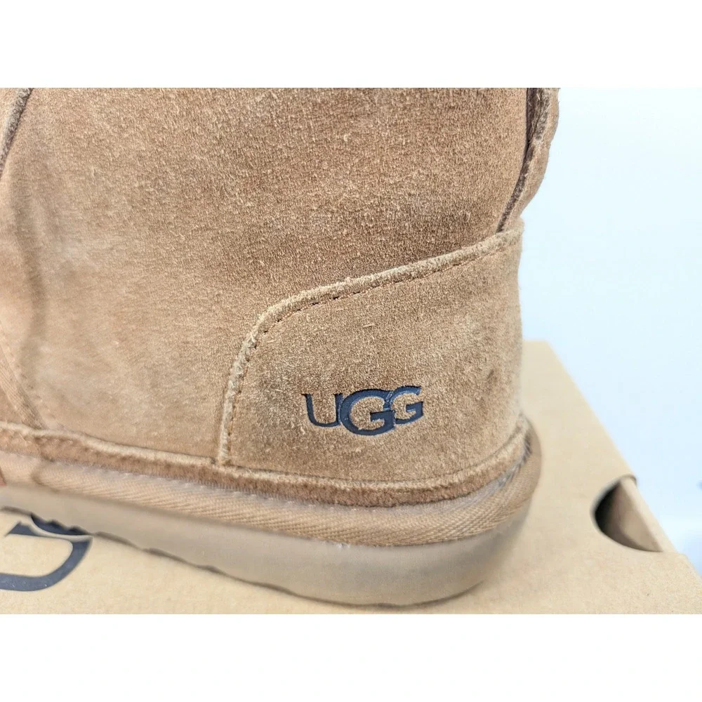 UGG Neumel II Chestnut Suede Lace Up Boots 1017320K‎ Kids Size 5 Brown